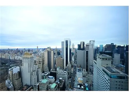 Sold by Douglas Elliman | media 25