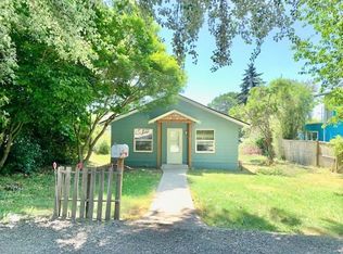2121 E 14th St, Bremerton, WA 98310