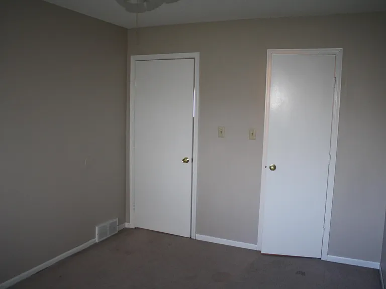 1505 Casey Ct — Photo 6
