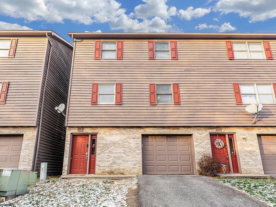 1st image of 212 Stonegate Cir