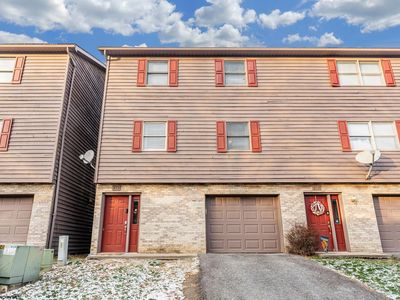 212 Stonegate Cir, Morgantown, WV, 26505