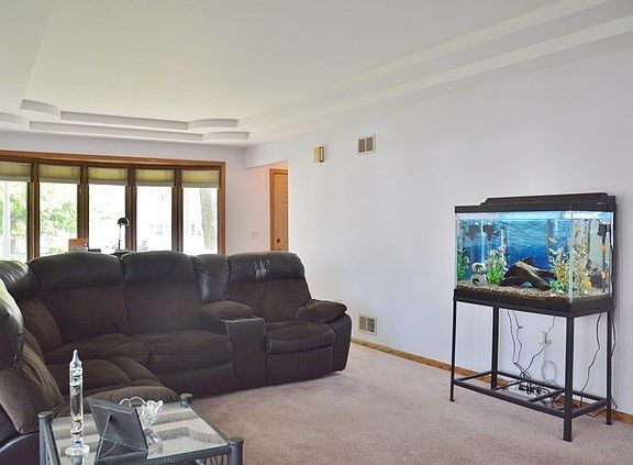 5th image of 6906 W 96th Pl