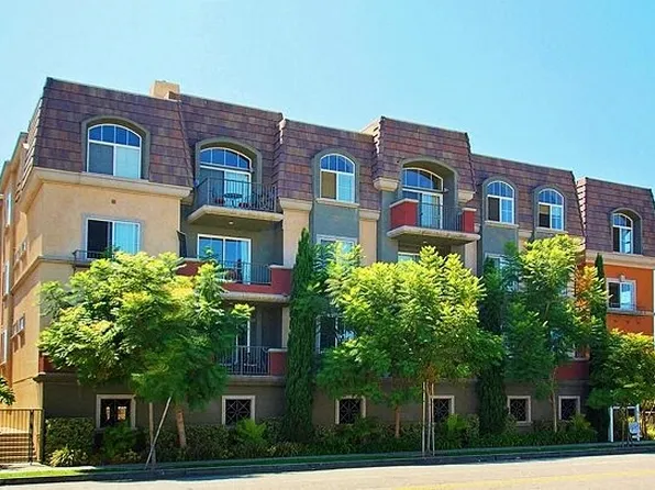Lido Apartments - 3707 Motor Ave