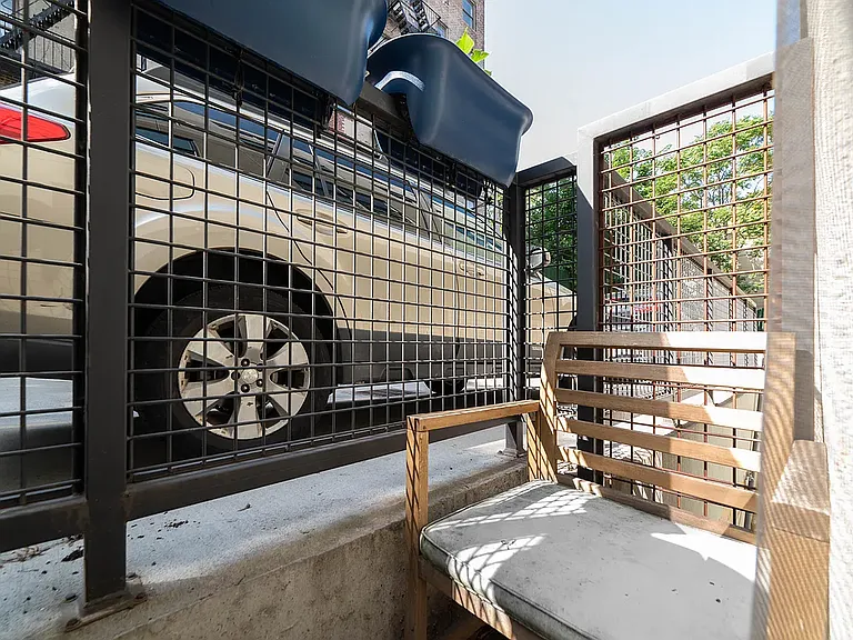 806 Saint Johns Pl #1E — Photo 15