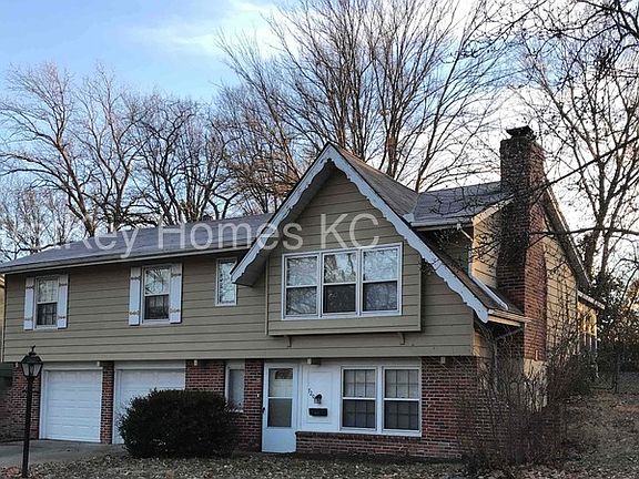 2nd image of 7205 Willow Ave