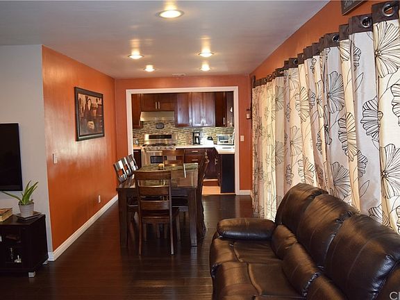 5th image of 1624 E Stuart Ave