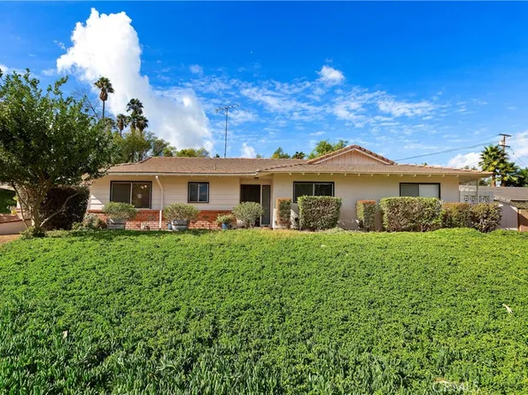 11139 Western Hills Dr, Riverside, CA 92505