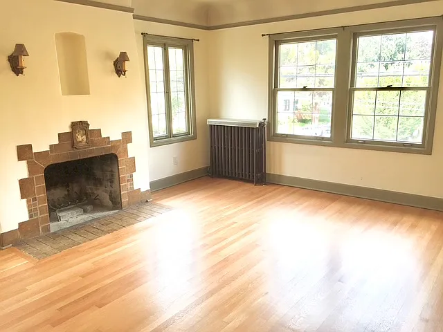 1404 NE Portland Blvd #4 — Photo 6