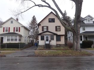 138 Cedarwood Ter, Rochester, NY 14609