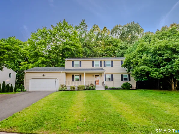 132 Hollyberry Lane, Plainville, CT 06062