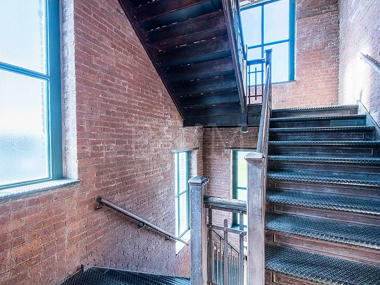 500 Driggs Ave #511 — Photo 12