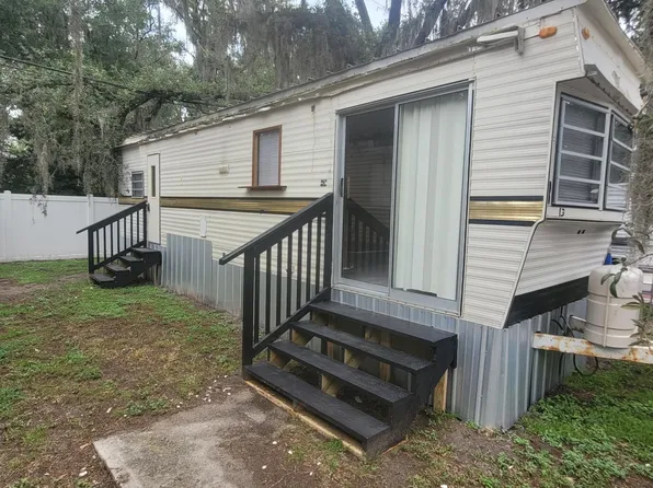 37021 Tucker Rd, Zephyrhills, FL