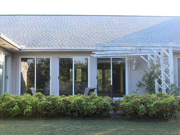 4th image of 627 Fern Dr