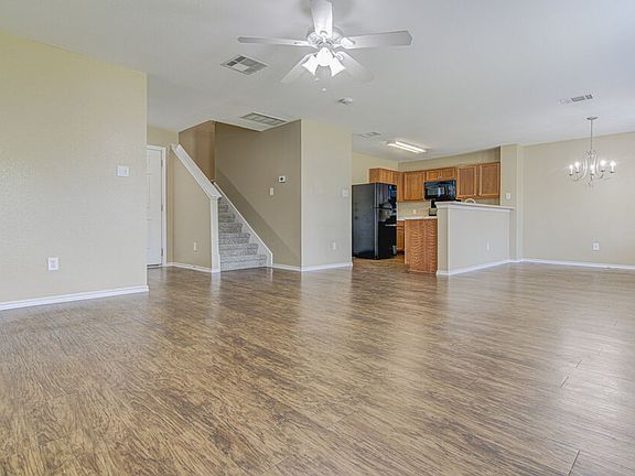 5th image of 236 Black Forest Rd