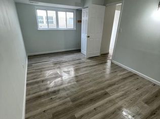 282 Nome Ave, Staten island, NY 10314