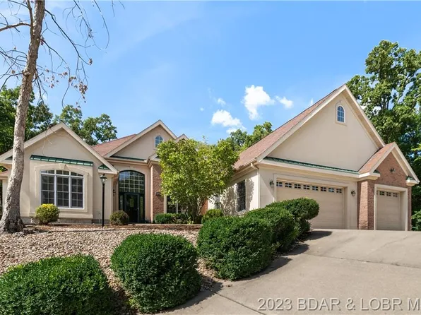 1706 Grand View Dr, Sunrise Beach, MO 65079