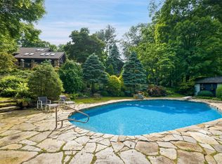 217 Trinity Pass Rd, Pound Ridge, NY 10576
