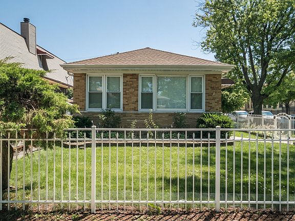 2nd image of 4301 N McVicker Ave