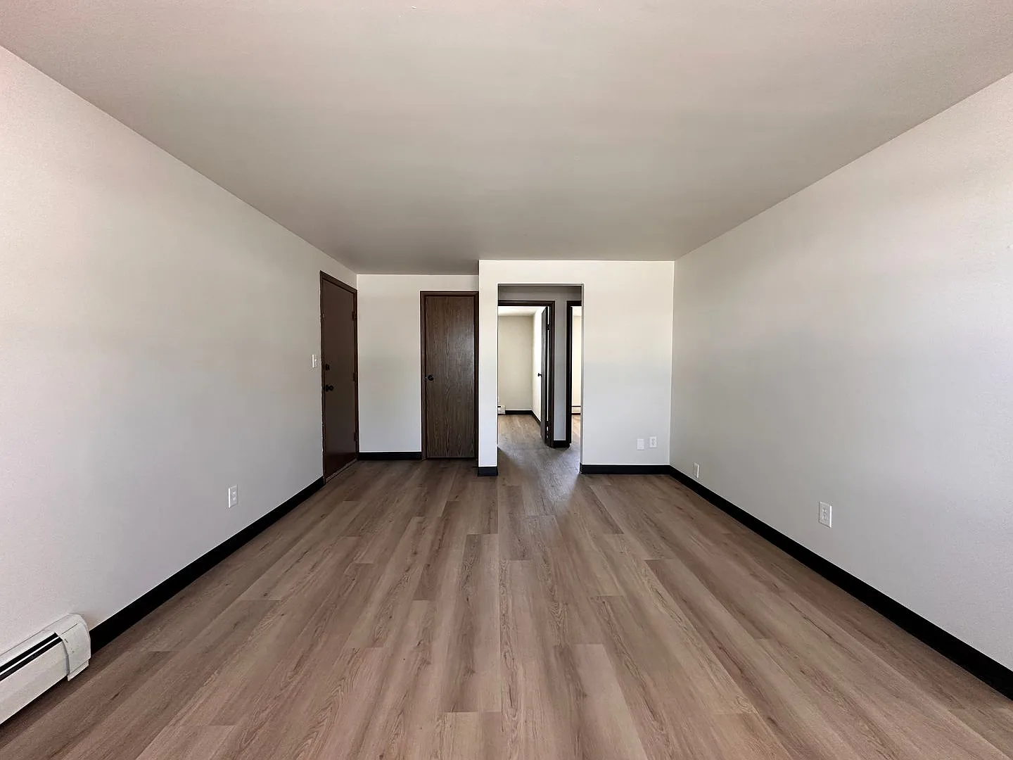 207 Fort Howard Ave - Complex — Photo 3