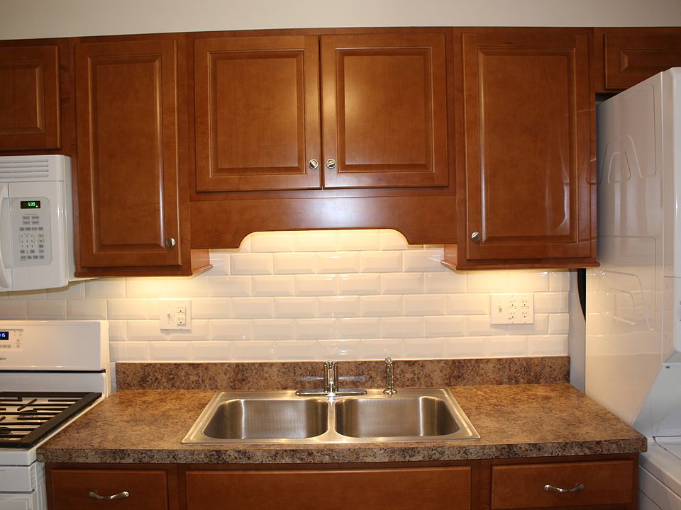 1st image of 29 Kenna Dr