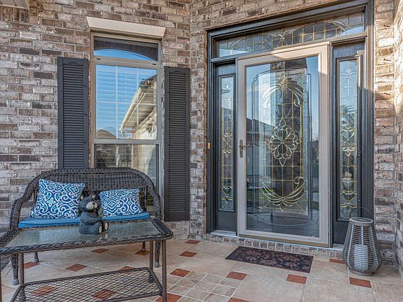 4th image of 1269 Autumn Breeze Cir
