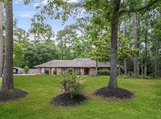 411 Parlange Dr, Pearl River, LA 70452