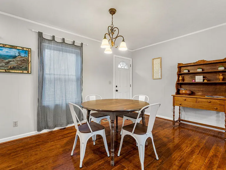 224 Rock Haven Ln — Photo 13