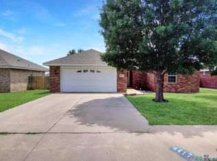 4417 Sandstone Dr, Clovis, NM 88101
