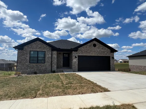 305 Whitley Way, Berea, KY 40403