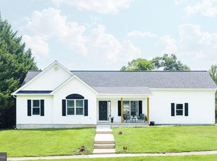 7 Meadow Dr, North East, MD 21901