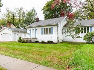 809 Pinehurst Blvd, Kalamazoo, MI 49006