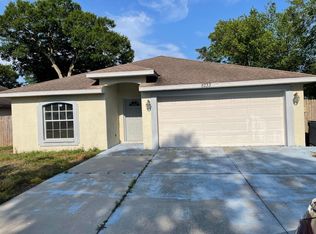 5733 19th St, Zephyrhills, FL 33542