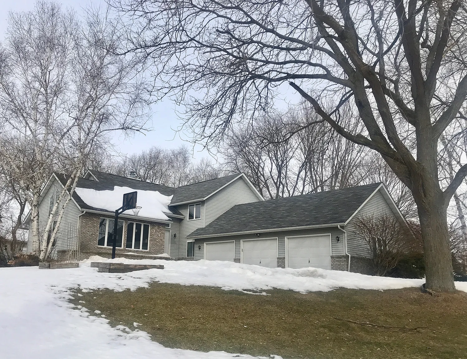 4343 Severson Dr photo 1