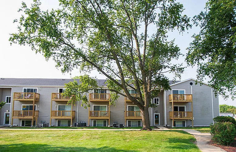 Westpointe Apartments — Photo 18