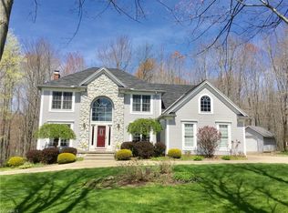 600 Lantern Way, Aurora, OH 44202