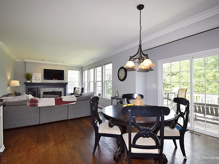 718 Viewpointe Dr — Photo 10