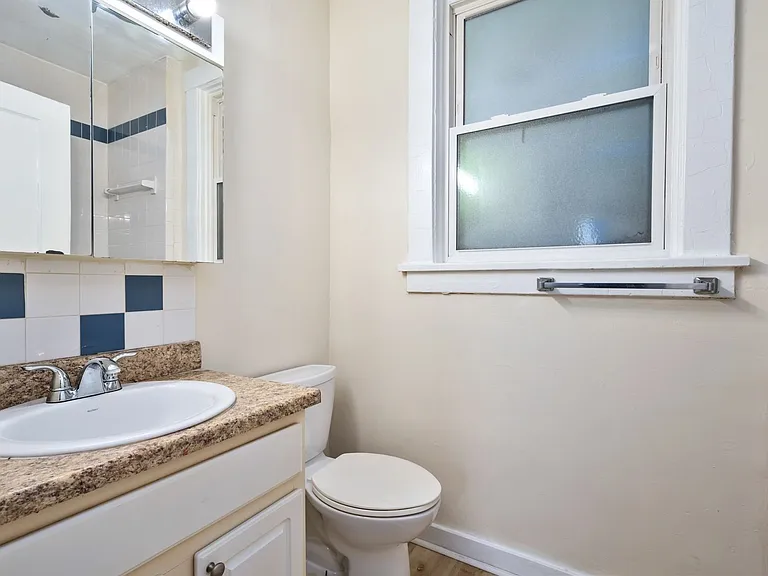 113 Johnston Avenue — Photo 28