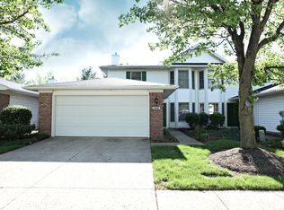 18168 Woodside Xing N, Strongsville, OH