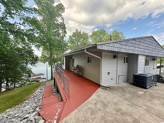 5th image of 178 Cedar Point Rd