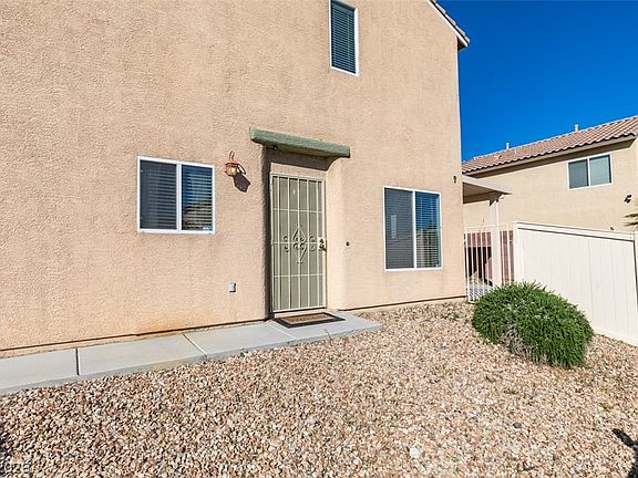 4th image of 5008 Desert Dandelion Ct