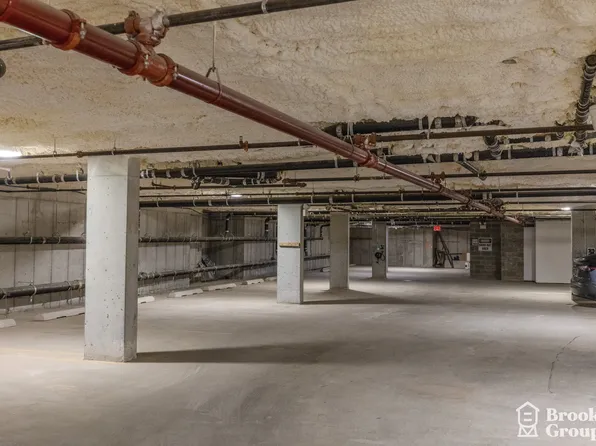 101-19 Rockaway Beach Avenue image 30 of 37