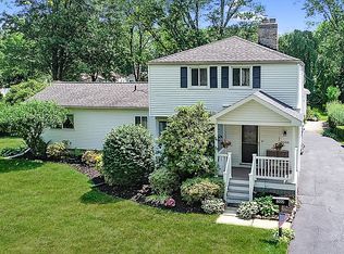 8005 Stockbridge Rd, Mentor, OH 44060