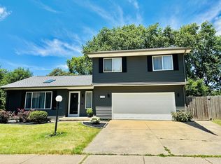 2706 Rachel Rd, Champaign, IL 61822