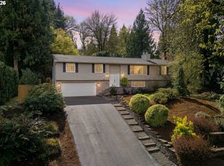 3972 Calaroga Dr, West Linn, OR