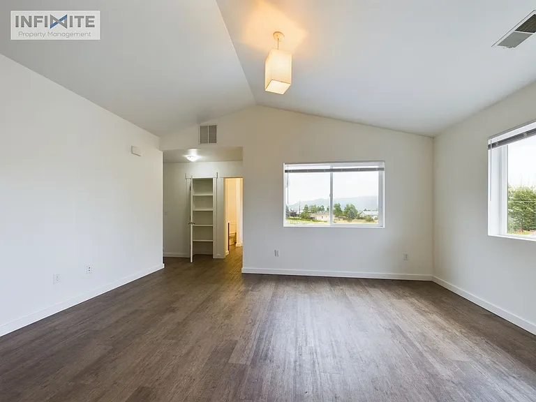 25 Crater Ridge Ln — Photo 6