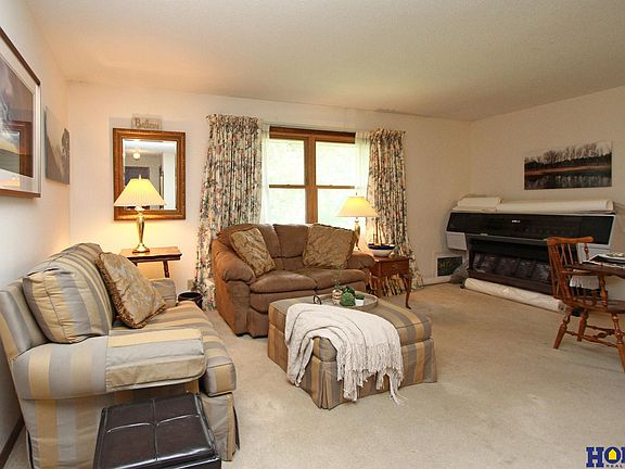 2nd image of 2231 Devonshire Dr