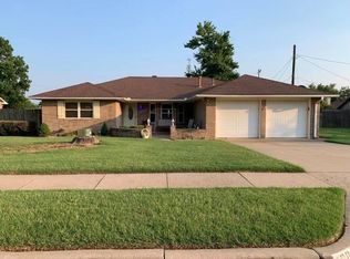 1604 Princeton Ave, Ponca City, OK 74604