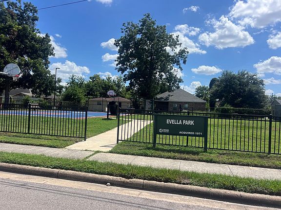 5th image of 5107 Evella St