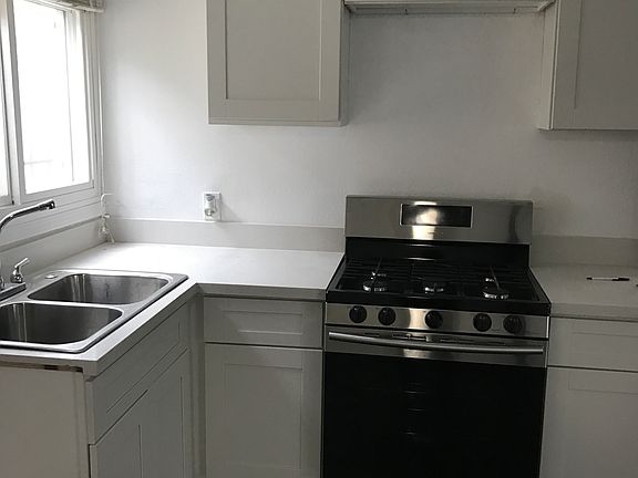 2nd image of 1453 W 99th St