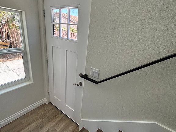 3rd image of 2117 Cambon Ave #1/2